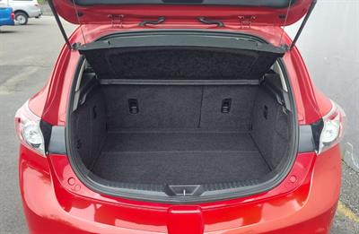 2010 Mazda Axela - Thumbnail