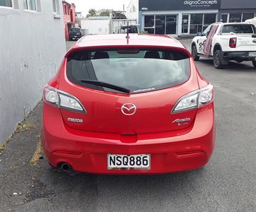 2010 Mazda Axela - Thumbnail