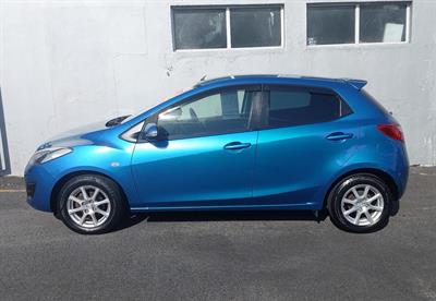 2011 Mazda Demio - Thumbnail