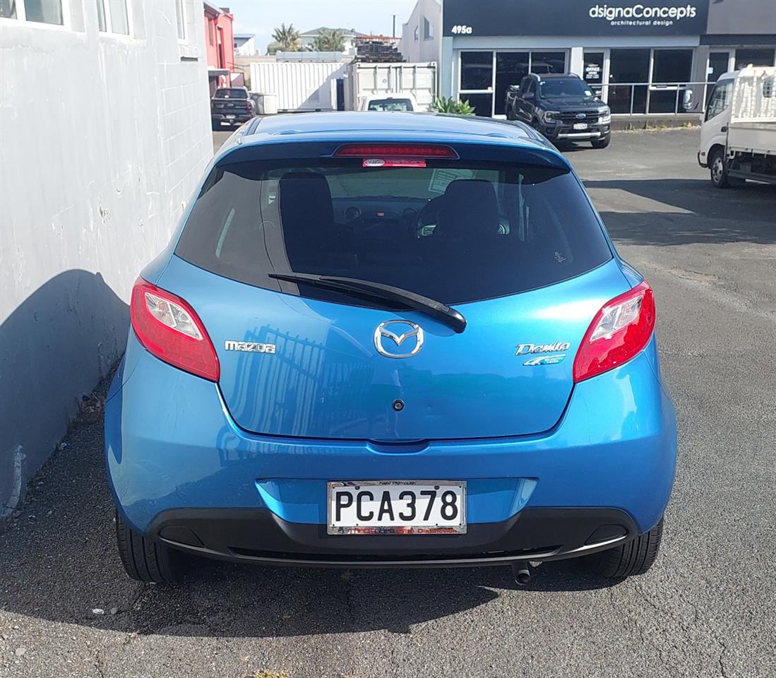 2011 Mazda Demio