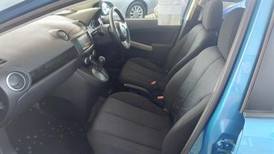 2011 Mazda Demio - Thumbnail