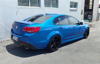 2015 Holden COMMODORE - Thumbnail