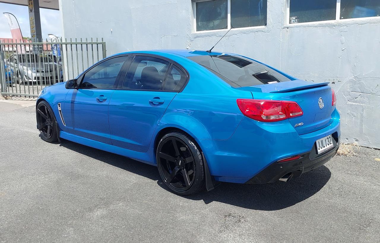 2015 Holden COMMODORE