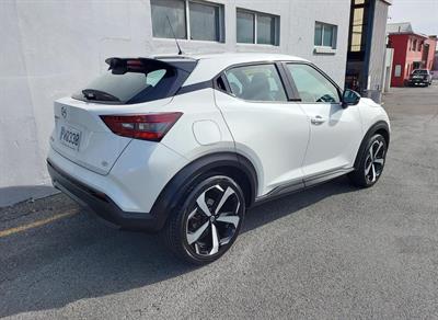 2021 Nissan JUKE - Thumbnail