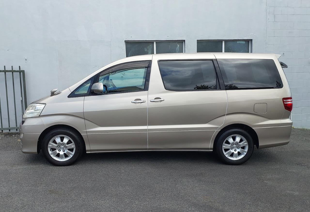 2005 Toyota Alphard