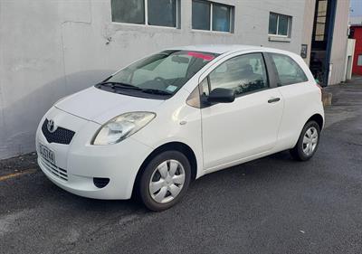 2006 Toyota YARIS - Thumbnail