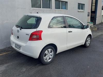 2006 Toyota YARIS - Thumbnail
