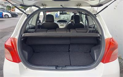2006 Toyota YARIS - Thumbnail