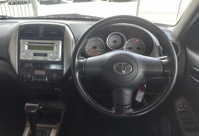 2005 Toyota RAV4 - Thumbnail