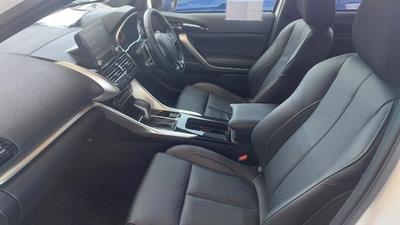 2021 Mitsubishi Eclipse Cross - Thumbnail