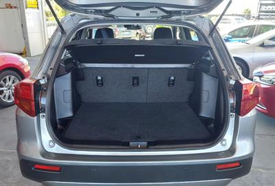 2025 Suzuki Vitara - Thumbnail