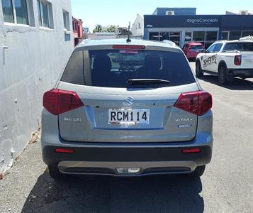 2025 Suzuki Vitara - Thumbnail