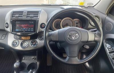 2010 Toyota VANGUARD - Thumbnail