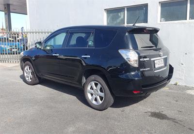 2010 Toyota VANGUARD - Thumbnail