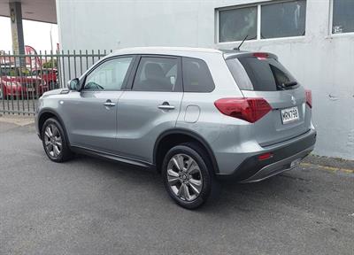 2020 Suzuki Vitara - Thumbnail