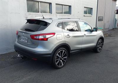2014 Nissan QASHQAI - Thumbnail