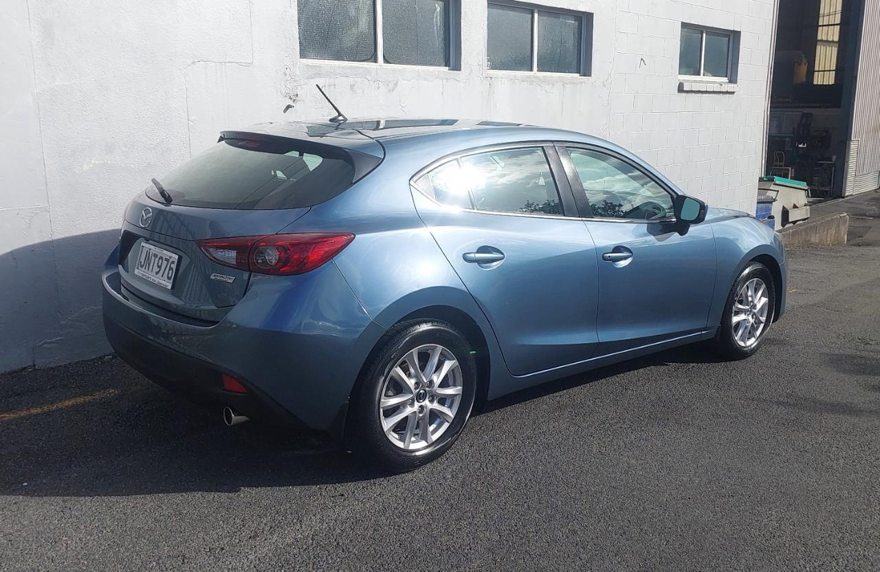 2016 Mazda 3 GLX