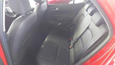 2021 Kia Picanto - Thumbnail