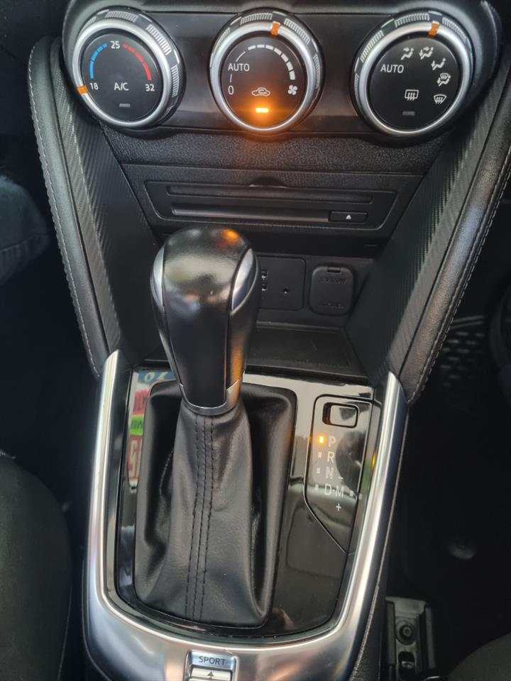 2018 Mazda 2