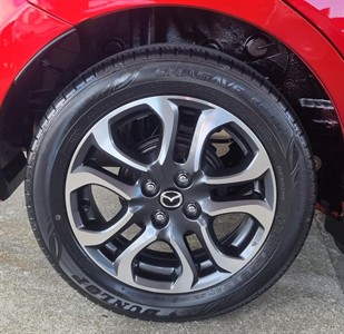 2018 Mazda 2 - Thumbnail