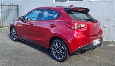 2018 Mazda 2 - Thumbnail