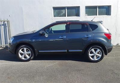 2011 Nissan Dualis - Thumbnail