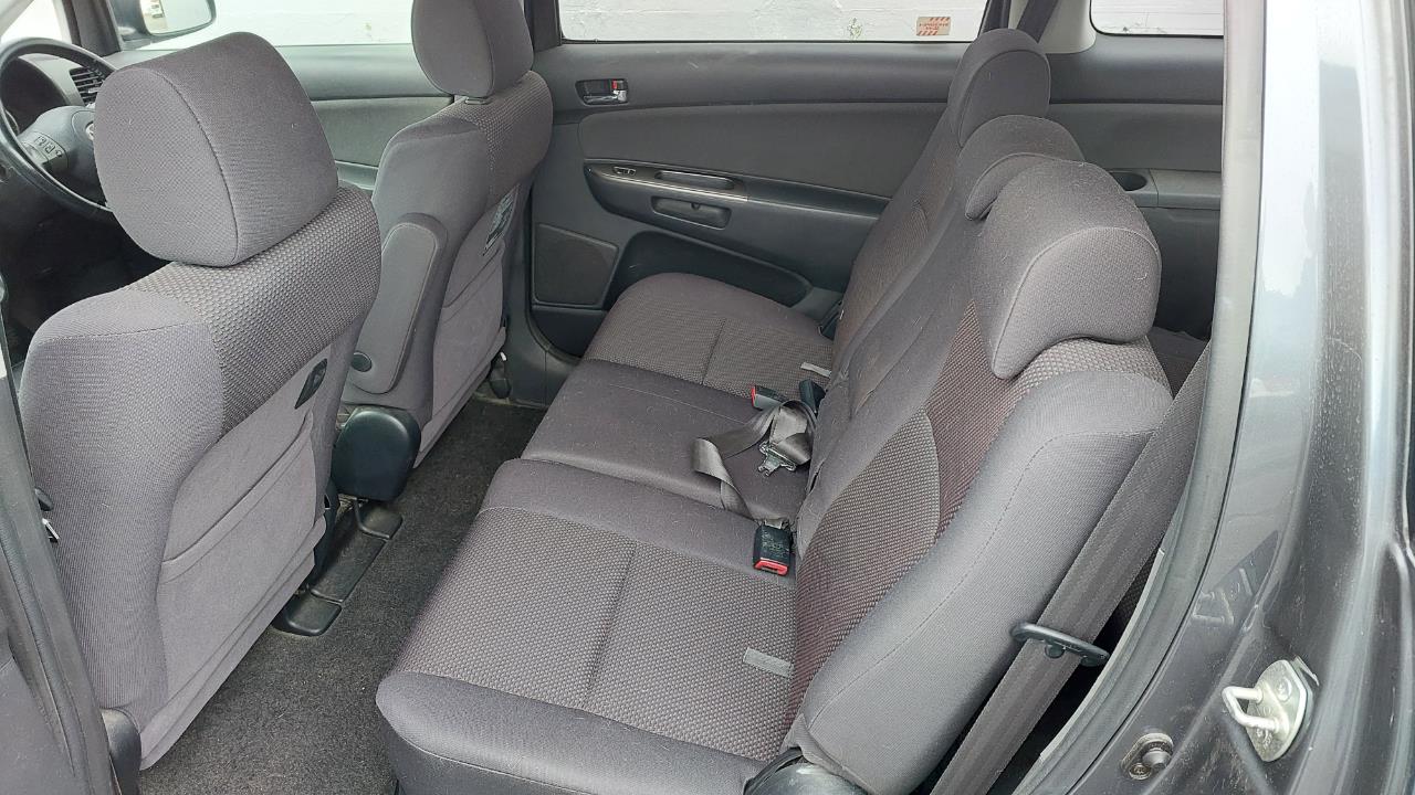 2005 Toyota Wish
