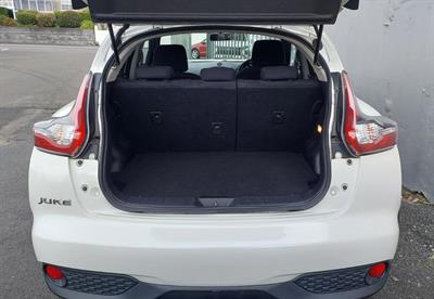 2016 Nissan JUKE - Thumbnail