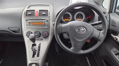 2008 Toyota COROLLA - Thumbnail