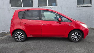 2005 Mitsubishi Colt - Thumbnail