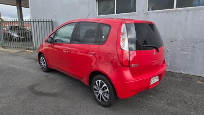 2005 Mitsubishi Colt - Thumbnail