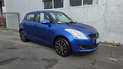 2011 Suzuki SWIFT - Thumbnail