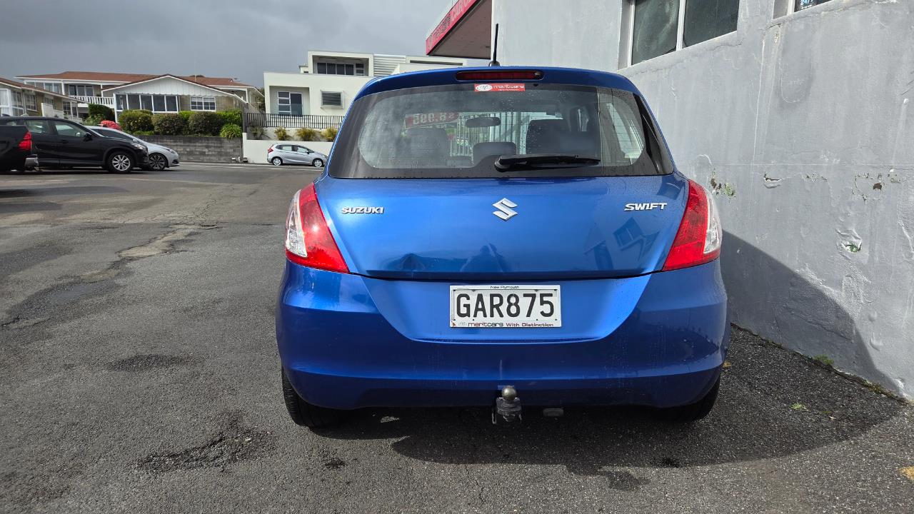 2011 Suzuki SWIFT