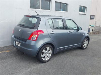 2007 Suzuki SWIFT - Thumbnail