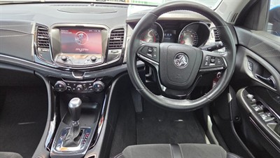 2013 Holden COMMODORE - Thumbnail