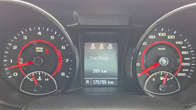 2013 Holden COMMODORE - Thumbnail