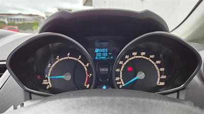 2017 Ford Fiesta - Thumbnail