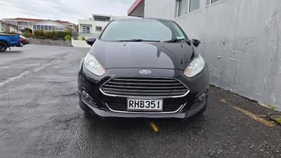 2017 Ford Fiesta - Thumbnail