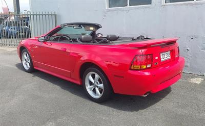 2002 Ford MUSTANG - Thumbnail