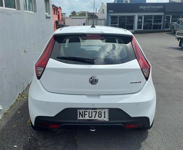2021 MG 3 - Thumbnail