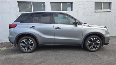 2019 Suzuki Vitara - Thumbnail