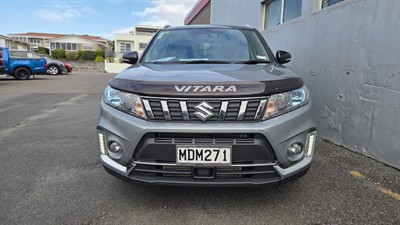 2019 Suzuki Vitara - Thumbnail