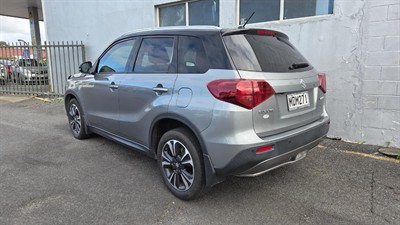2019 Suzuki Vitara - Thumbnail