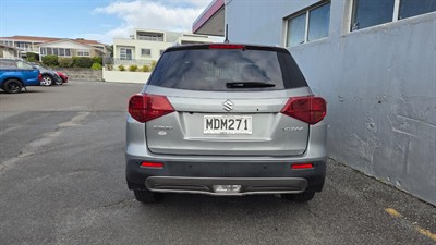 2019 Suzuki Vitara - Thumbnail