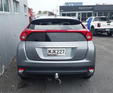 2019 Mitsubishi Eclipse Cross - Thumbnail