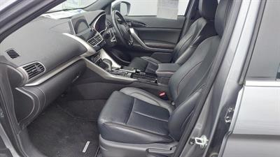 2019 Mitsubishi Eclipse Cross - Thumbnail