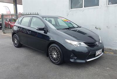 2012 Toyota COROLLA - Thumbnail