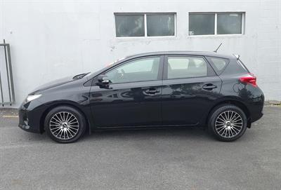 2012 Toyota COROLLA - Thumbnail