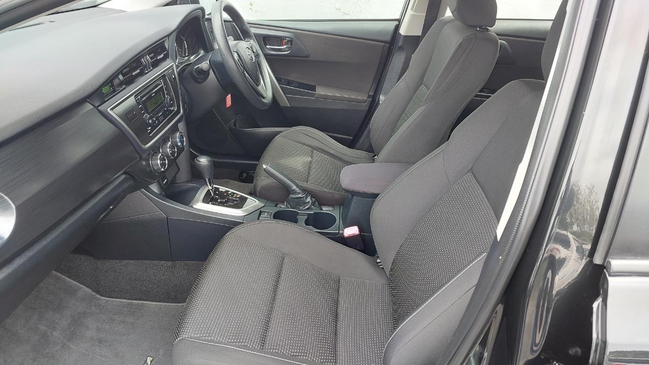 2012 Toyota COROLLA