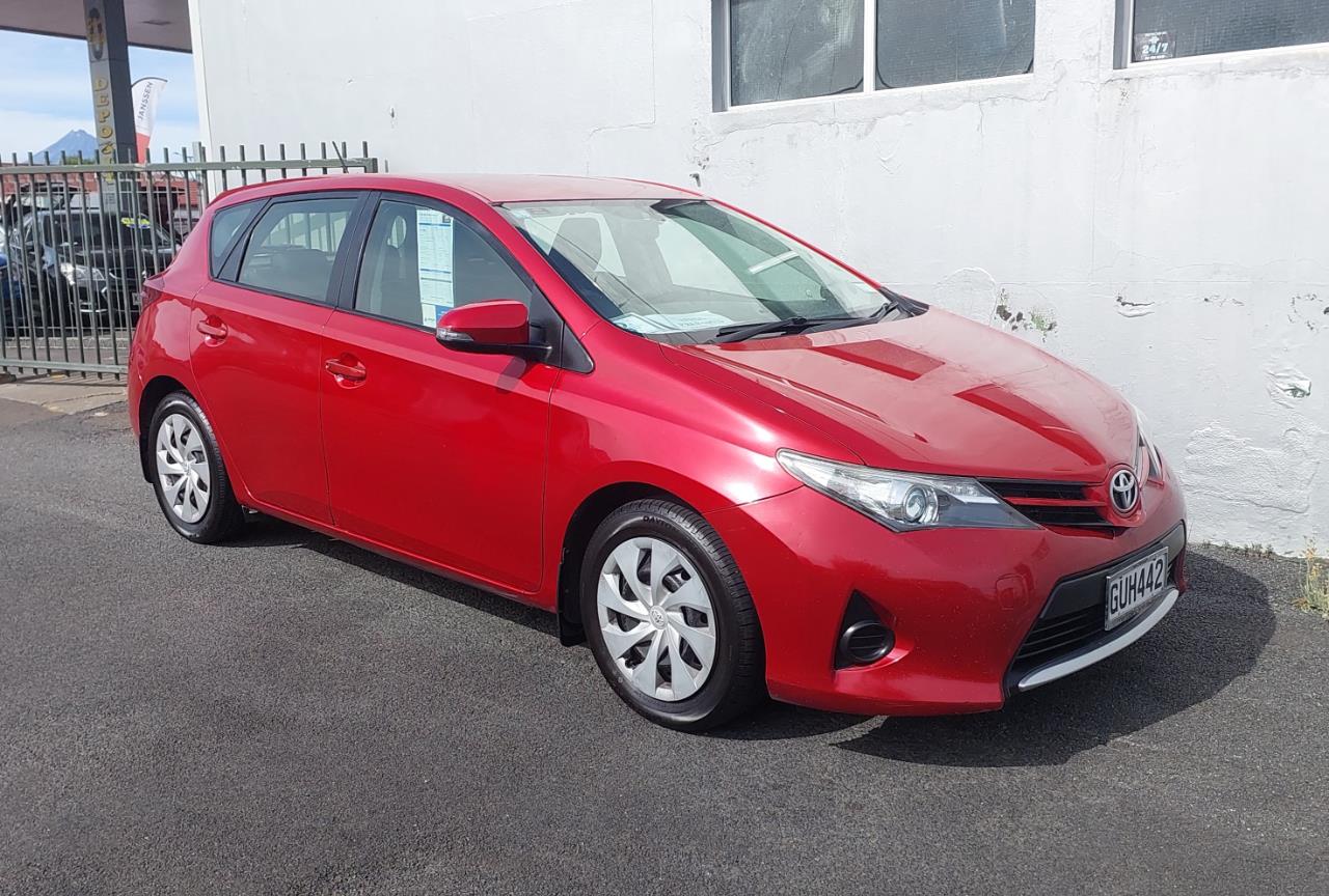 2013 Toyota COROLLA